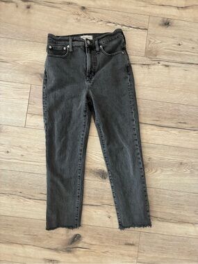 Madewell The Perfect Vintage Jeans Size 25 Faded Black Raw Hem Cropped Straight